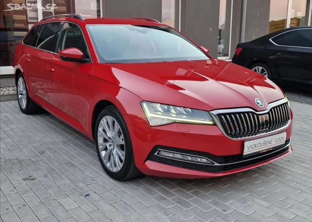 Škoda Superb, 2.0 TDI 110kW Style,ČR,1.Maj.